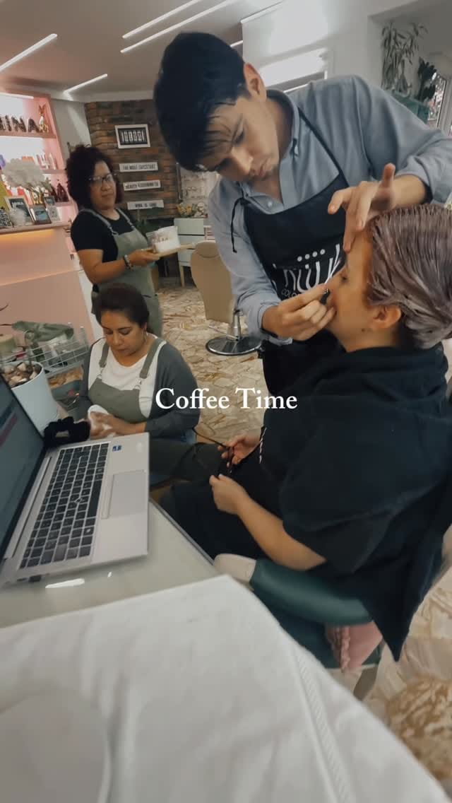 Post 4 by MINA on Instagram (video)