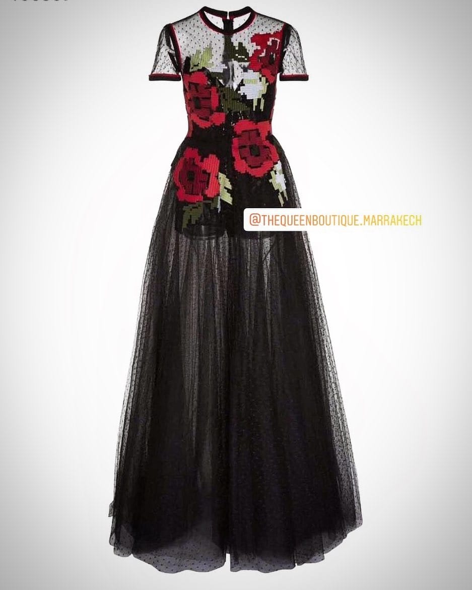 Post 2 by 👑 The Queen Boutique® 👑 on Instagram (image)