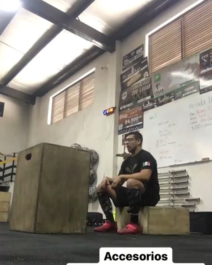 Post 4 by 🇲🇽⩔ƗԞƗ₦₲ ₳₮ĦⱠɆ₮Ɇ ⚔🛡 on Instagram (video)