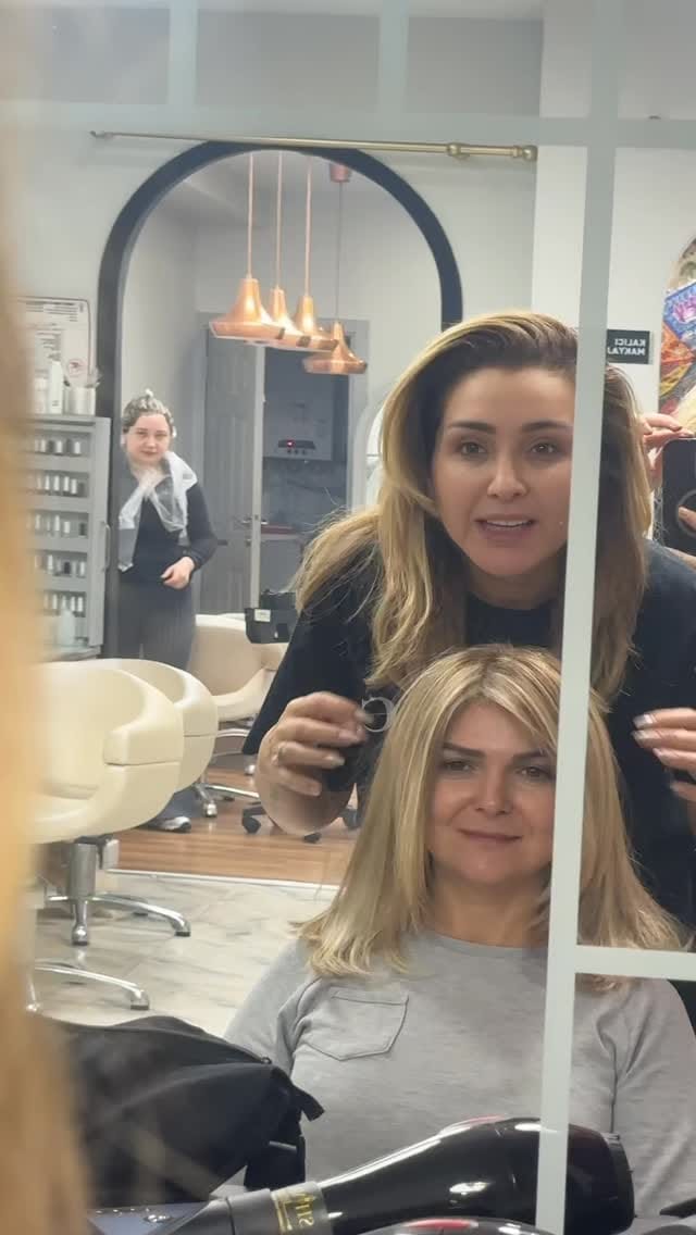 Post 5 by Tugba Yalcın Studio güzellik salonu on Instagram (video)