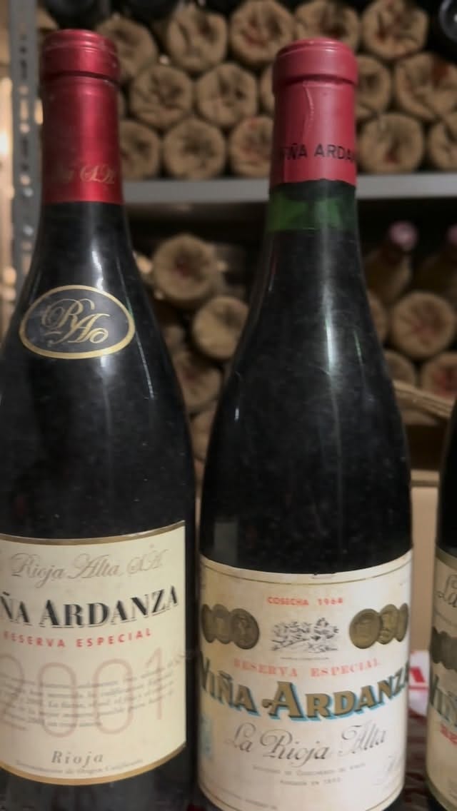 Post 3 by VinoVintageSantander on Instagram (video)