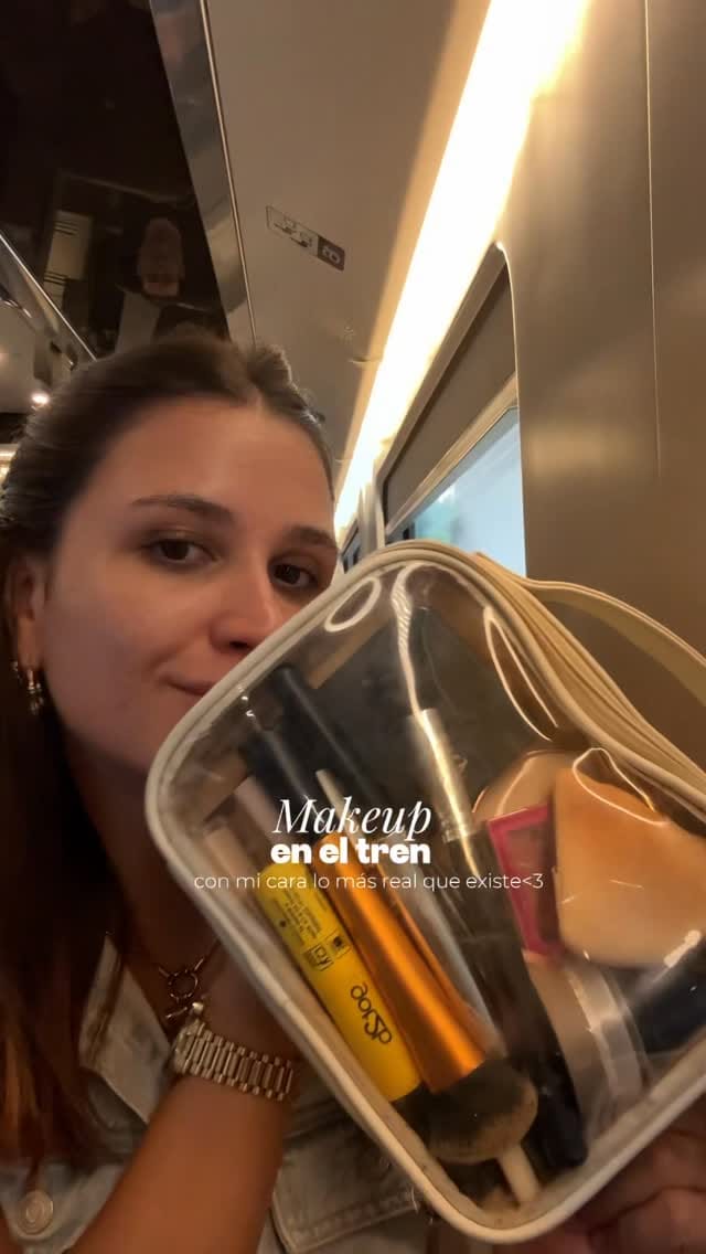 Post 3 by Darly🧚🏻| UGC & Makeup Artist on Instagram (video)