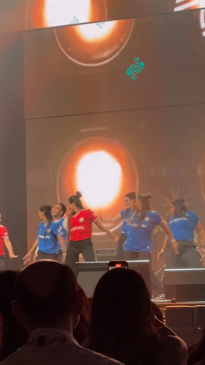 Post 2 by Silmi Dhrolia Ganatra on Instagram (video)