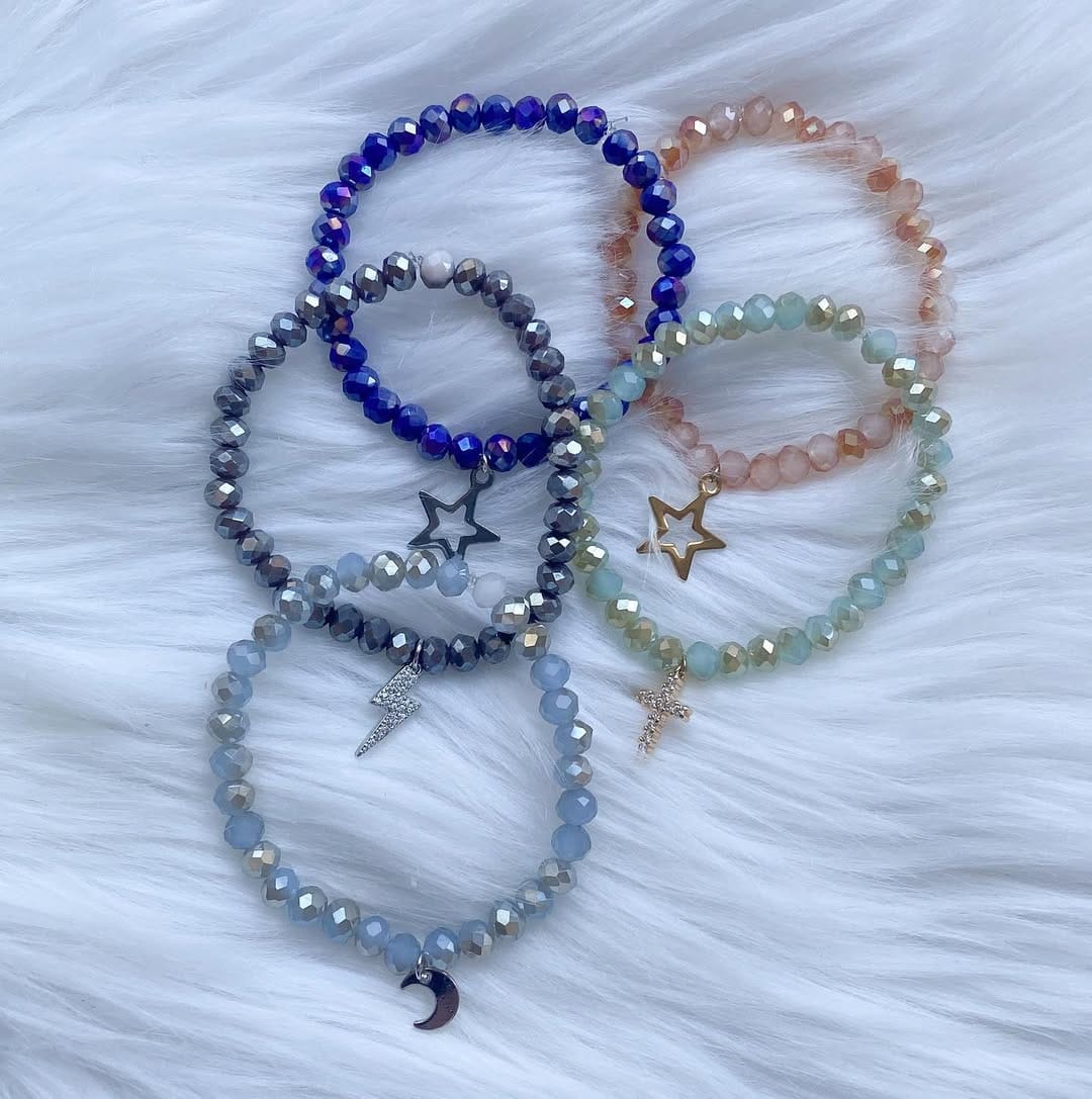 Post 10 by 𝐑 𝐔 𝐁 𝐈 𝐉 ♡ 𝐔 𝐗  🩷 on Instagram (carousel)