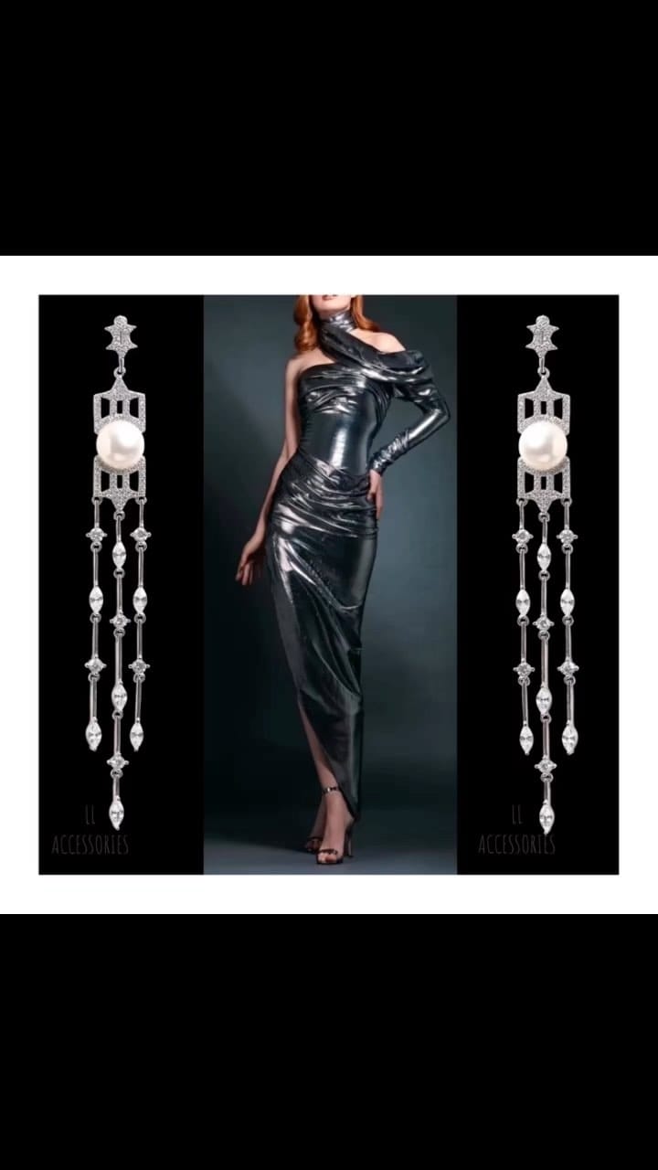 Post 6 by LL Jewelry & Accessories on Instagram (video)