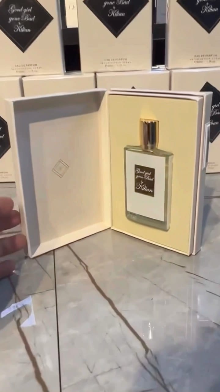 Post 3 by Bags & Accessory on Instagram (video)