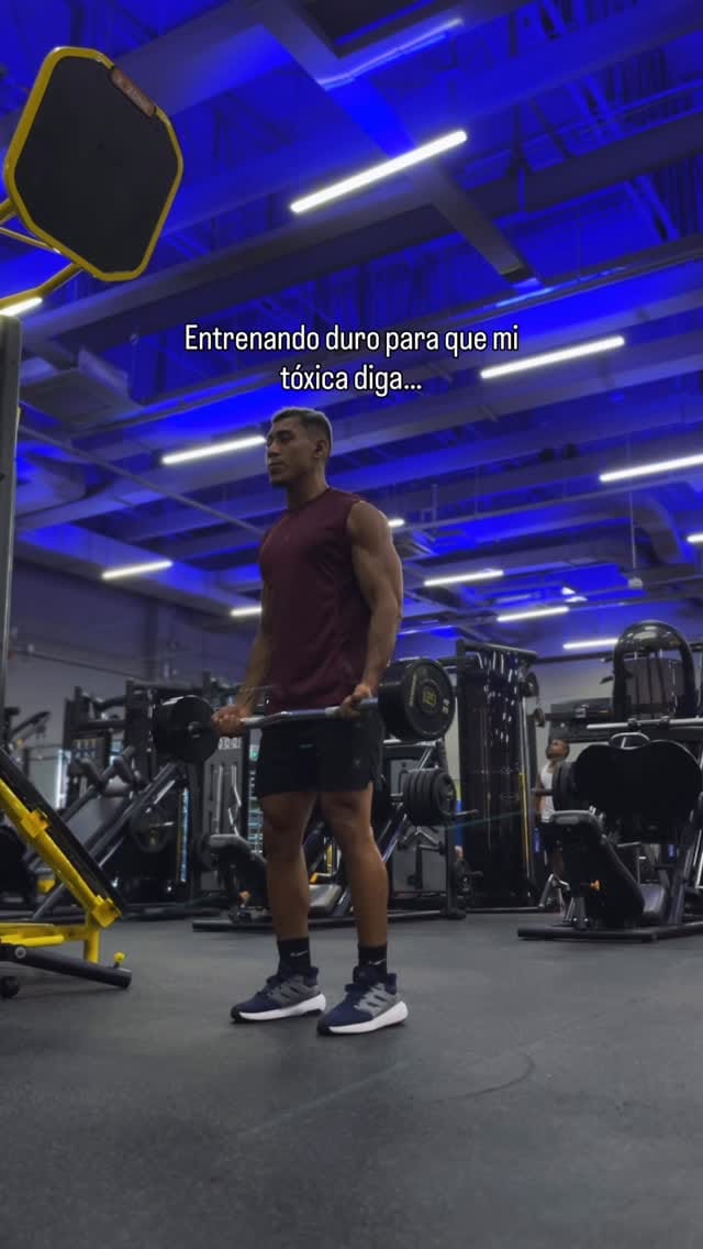 Post 5 by Luis Cardenas on Instagram (video)