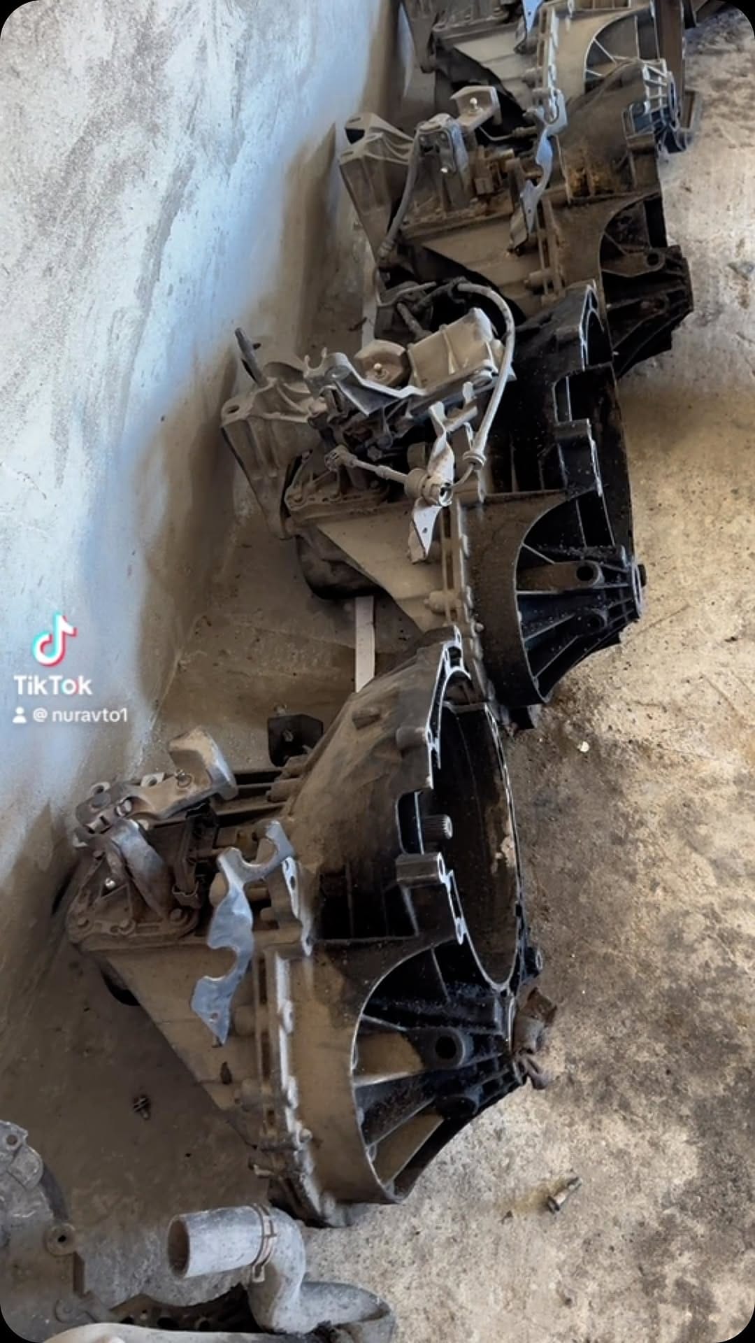 Post 7 by Ford transit yeni ve işlənmiş ehtiyat hissələri on Instagram (video)