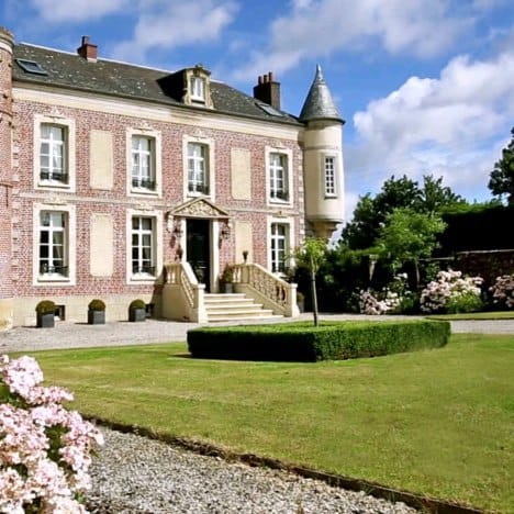 Post 10 by Château De Dohem on Instagram (video)