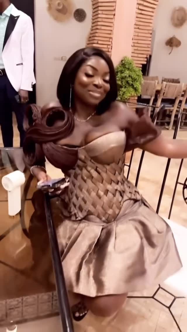 Post 7 by STYLED BY AA on Instagram (video)