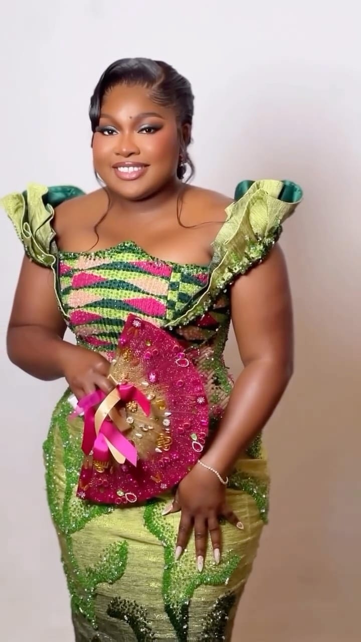 Post 8 by STYLED BY AA on Instagram (video)