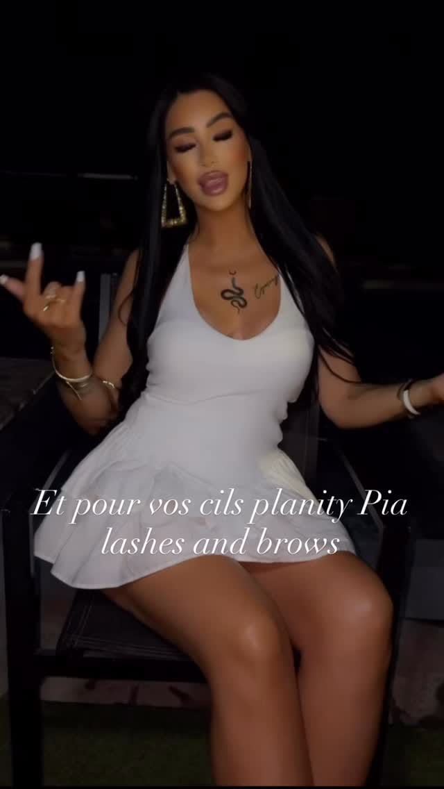 Post 1 by PIA LASHES AND BROWS on Instagram (video)