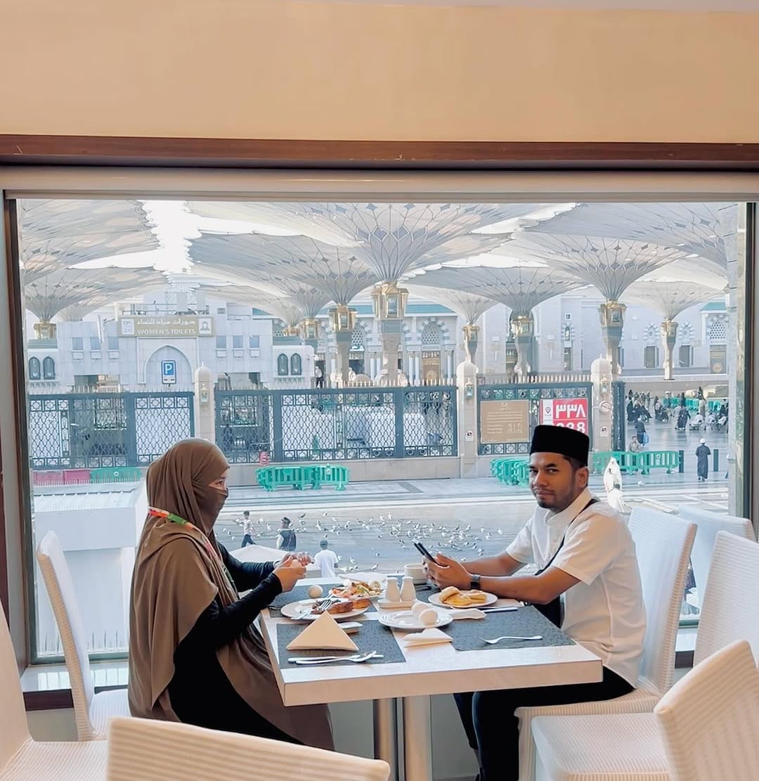Post 2 by Muhammad Zikri on Instagram (carousel)