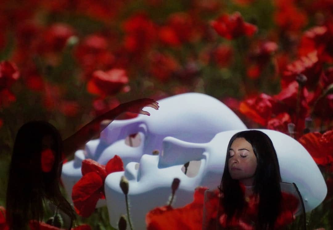 Post 1 by S y m m e t r i a on Instagram (image)