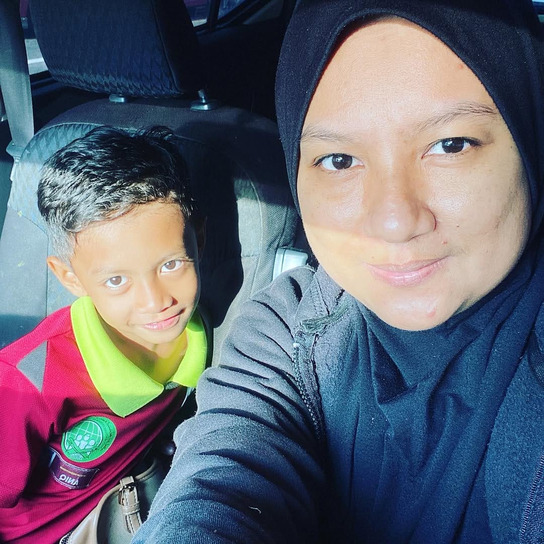 Post 2 by Deena Nashir on Instagram (image)