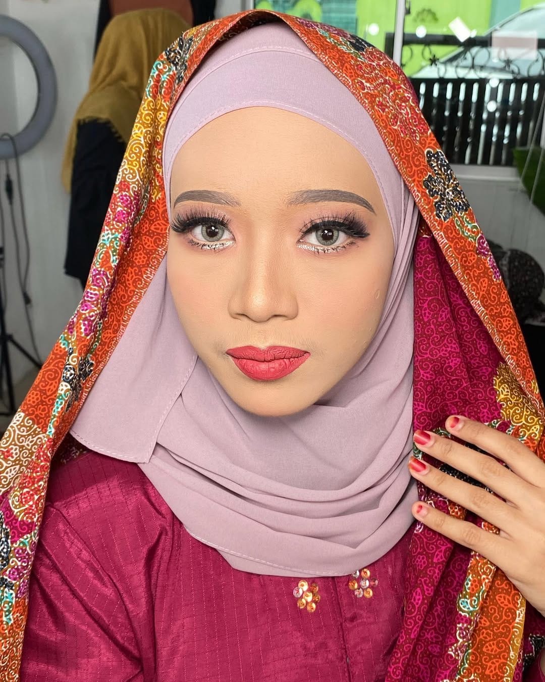 Post 6 by Deena Nashir on Instagram (image)