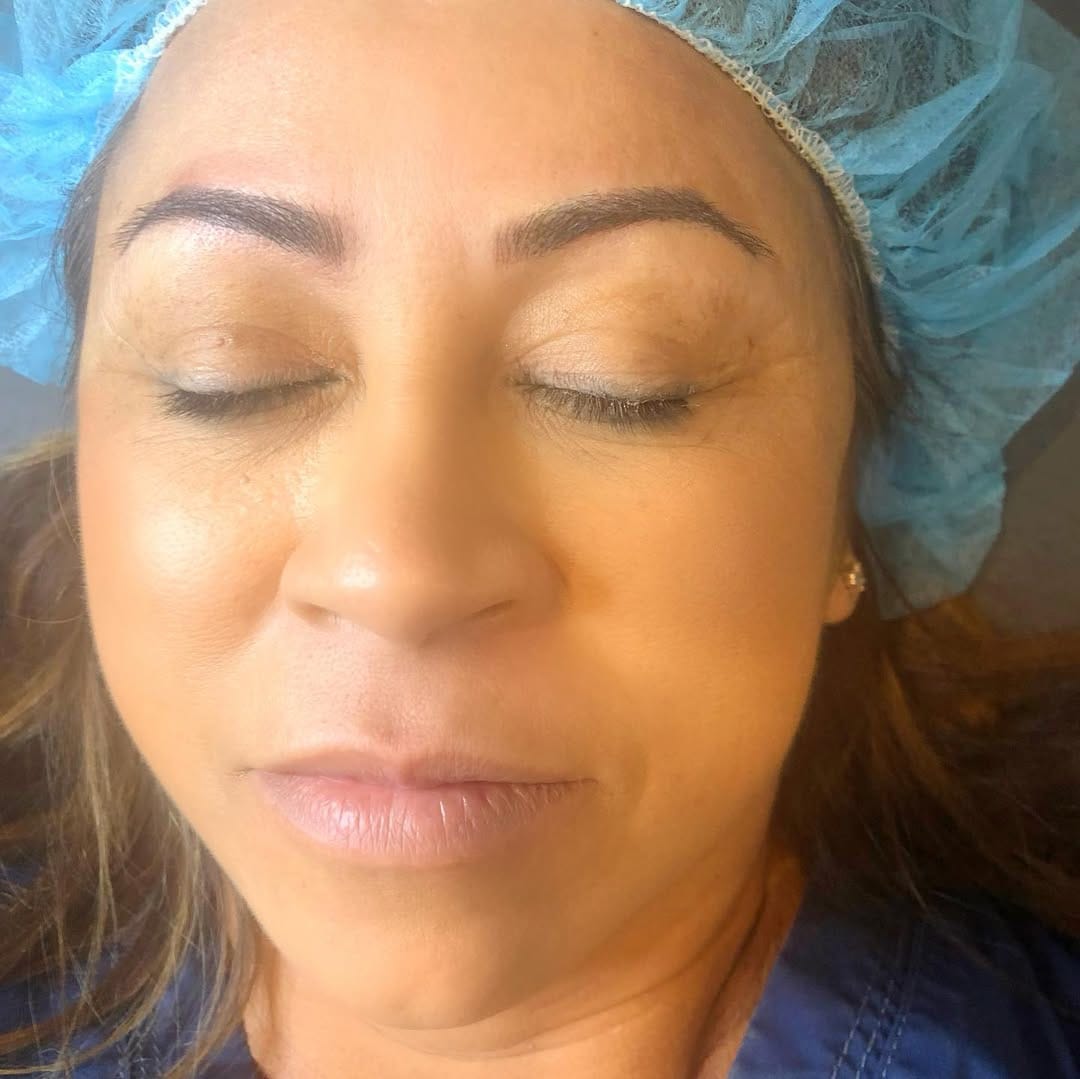 Post 8 by @browboss_microblading on Instagram (carousel)