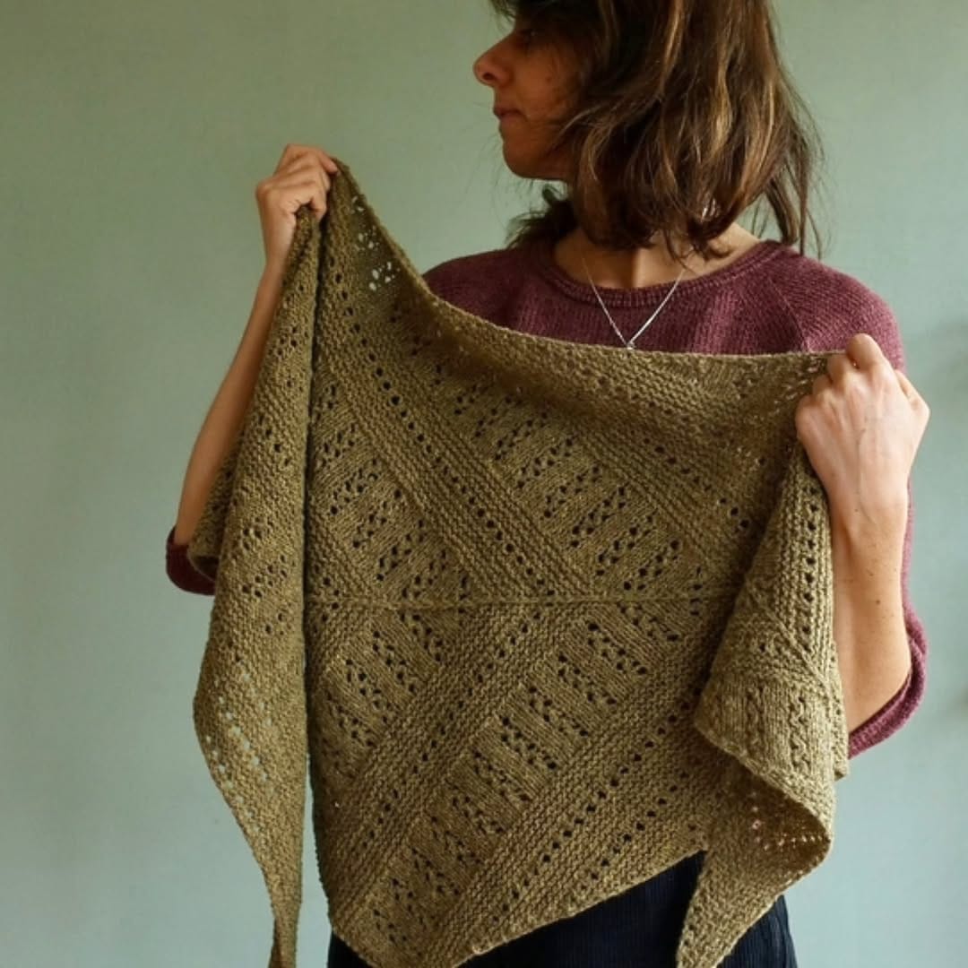 Post 6 by Orlane _Tête Bêche Knitwear on Instagram (carousel)