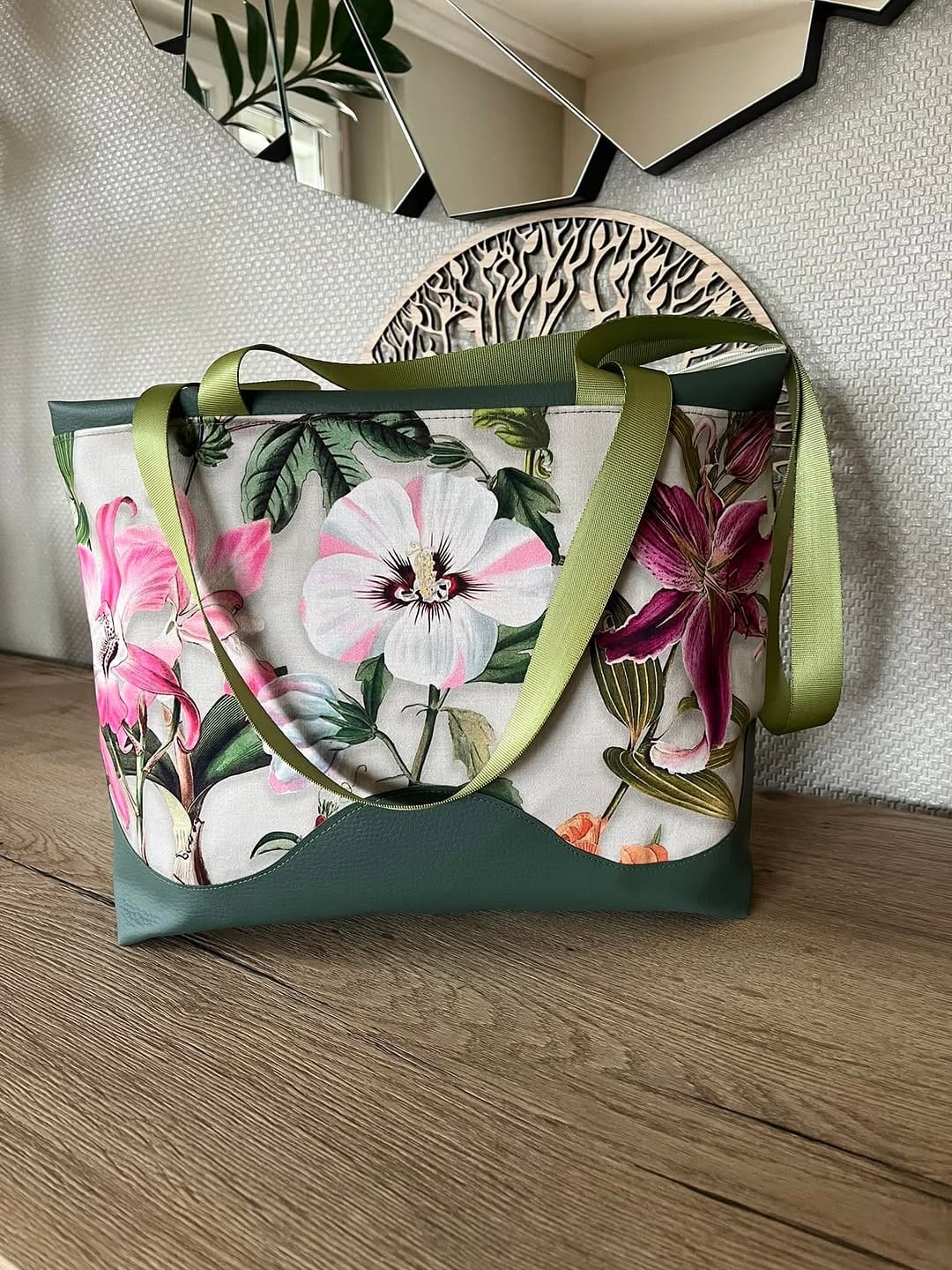 Post 7 by Ingrid Bischoff on Instagram (carousel)
