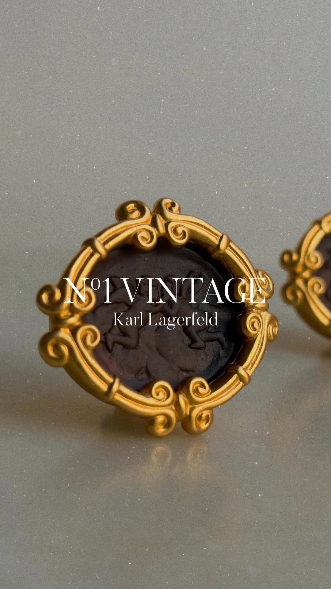 Post 3 by Nº1 VINTAGE 🇺🇦 expert seller on Instagram (video)