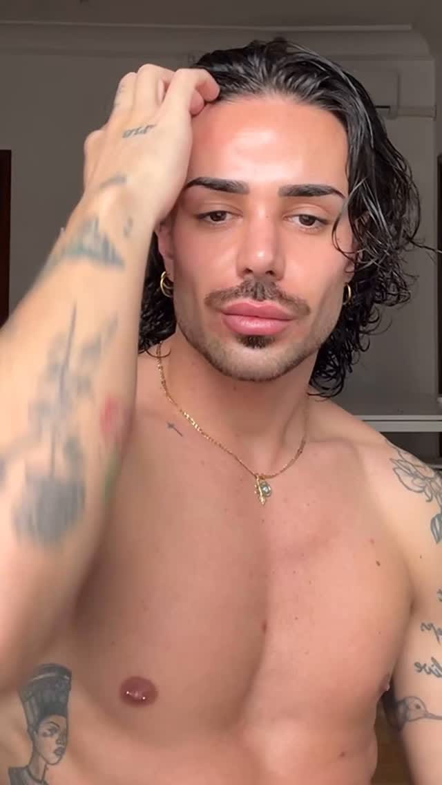 Post 5 by F E N T Y ✨ on Instagram (video)