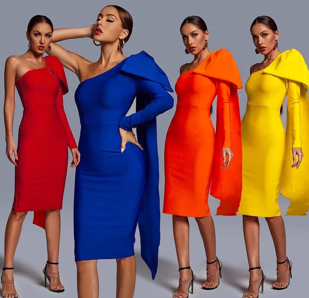Post 2 by Fancy Vestidos Bandage on Instagram (image)