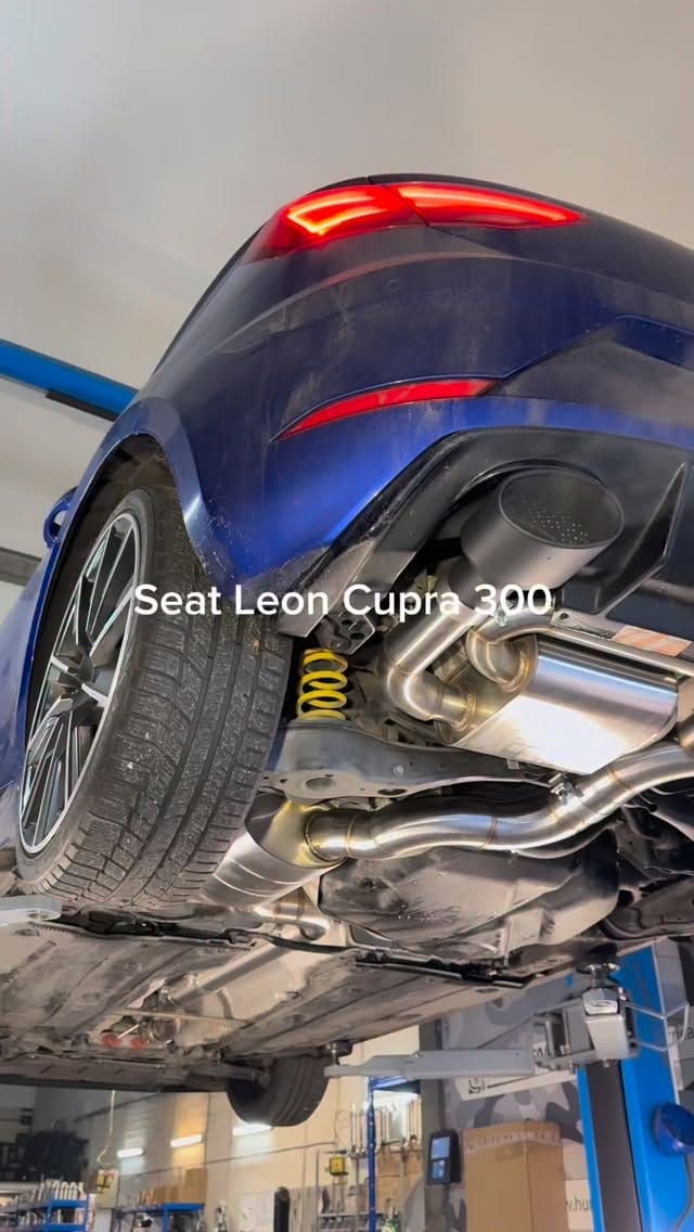 Post 4 by Hurricane Exhaust on Instagram (video)