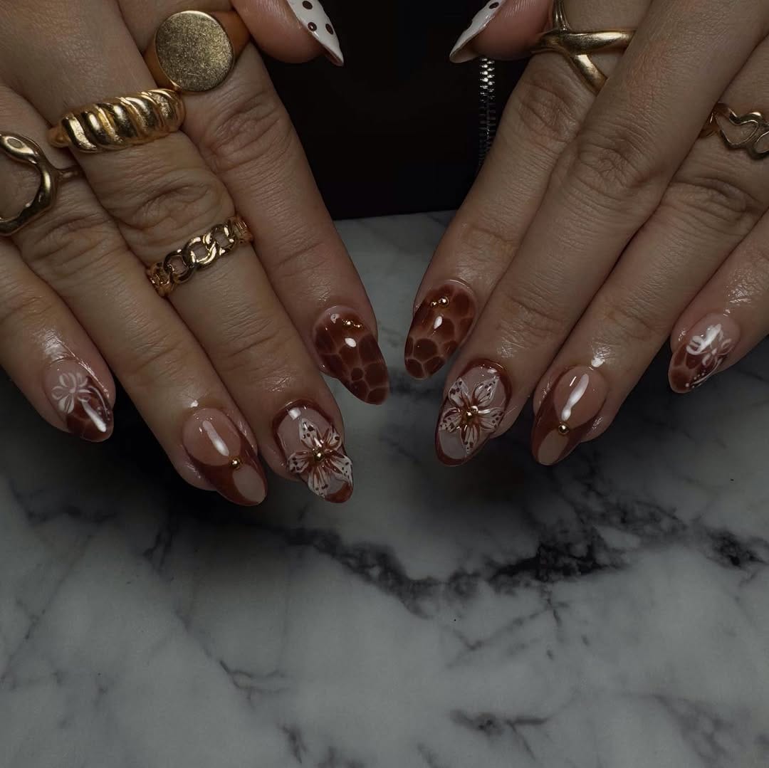Post 4 by NAILS PANTONLABU || NAY🌷 on Instagram (carousel)
