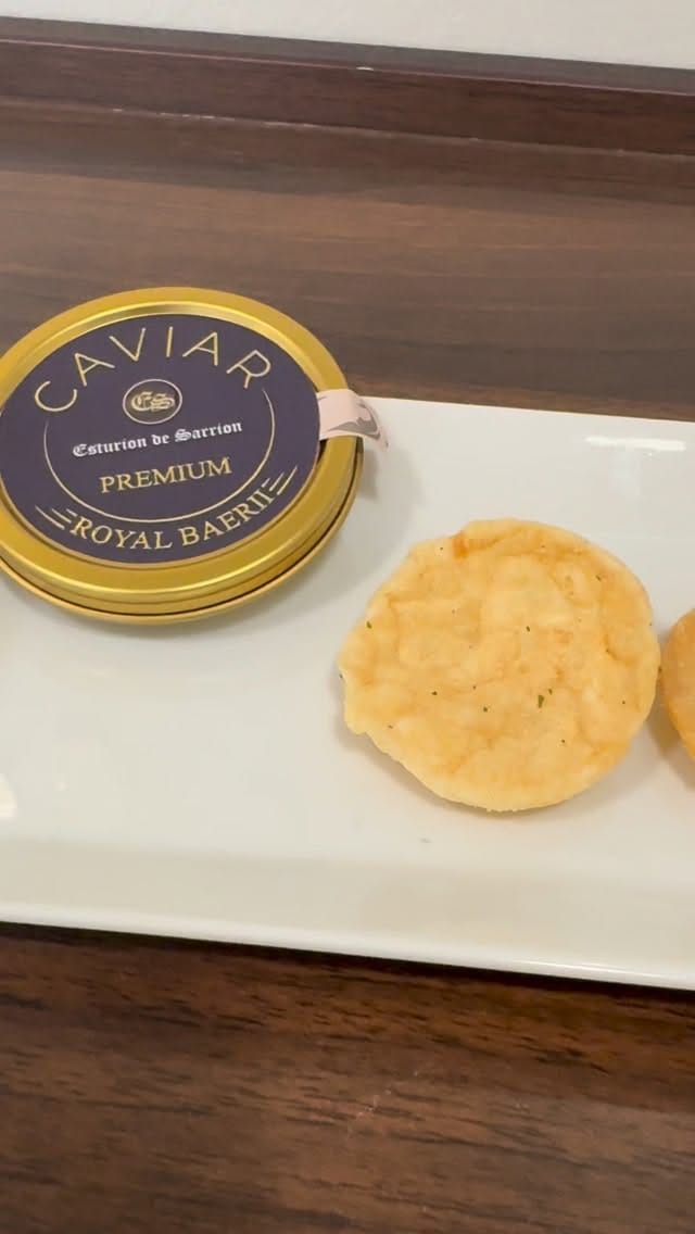Post 7 by Kings caviar on Instagram (video)