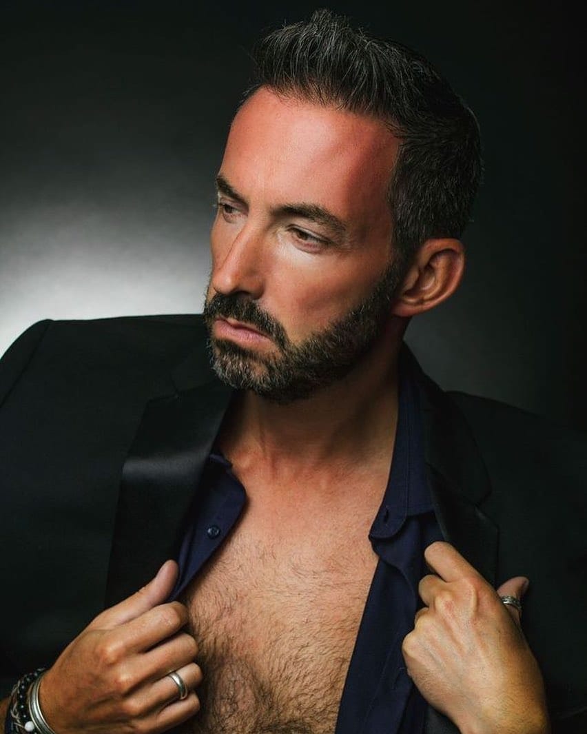 Post 10 by James Murray on Instagram (image)