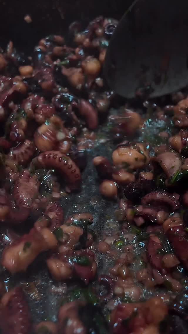 Post 3 by Lorris olivier on Instagram (video)