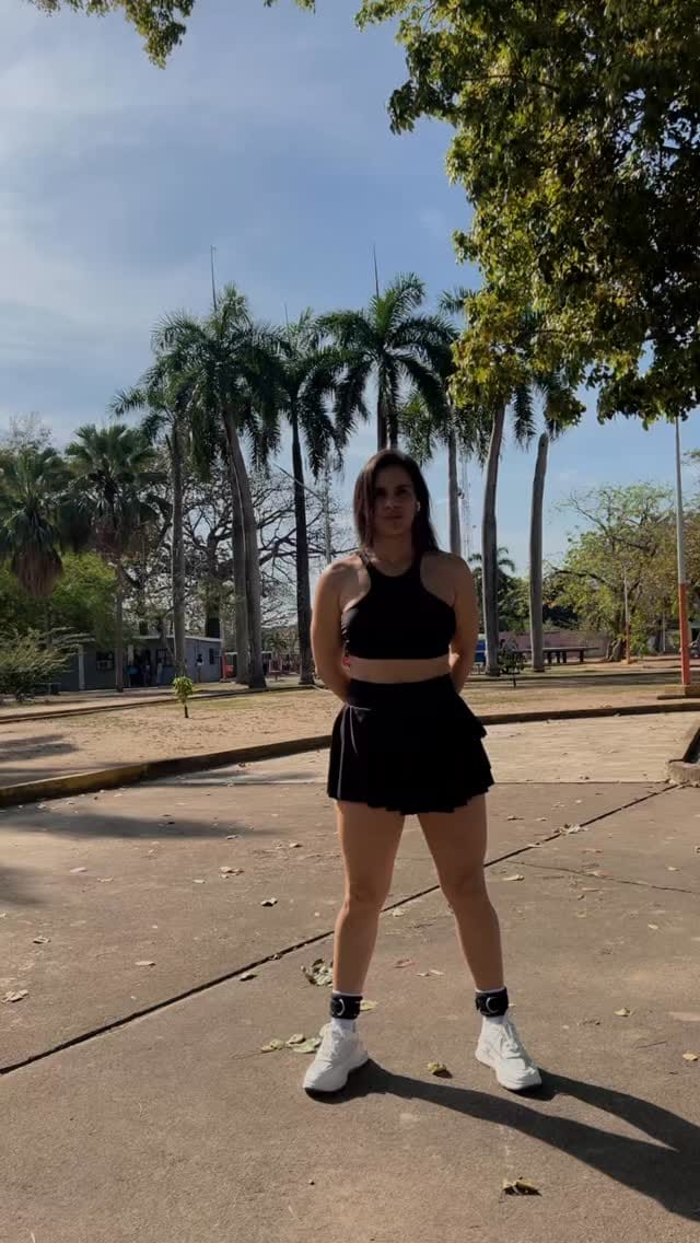 Post 5 by Sol Ezzi on Instagram (video)