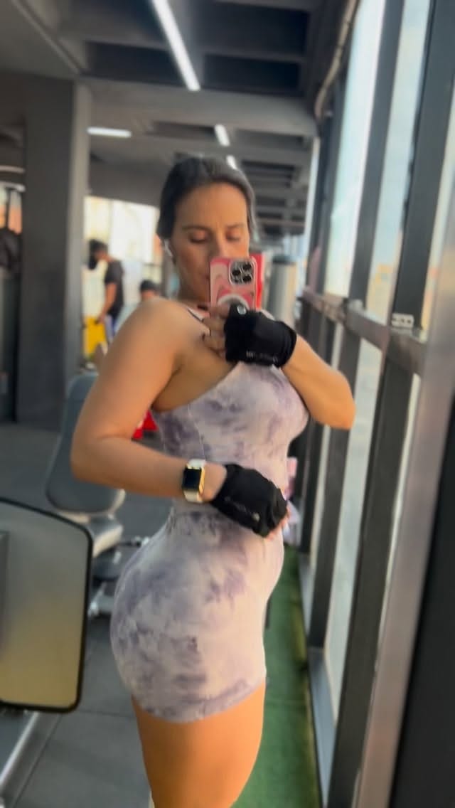 Post 9 by Sol Ezzi on Instagram (video)