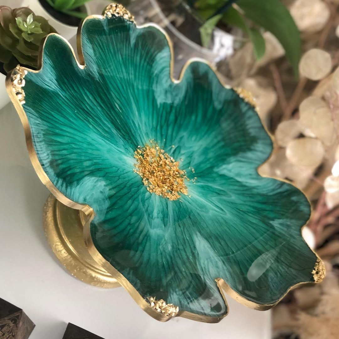 Post 5 by Epoksi sanatı Resin art on Instagram (carousel)