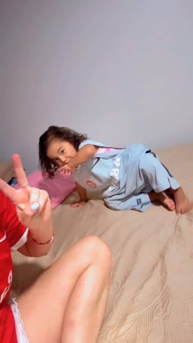 Post 2 by Andréia Ottobeli on Instagram (video)