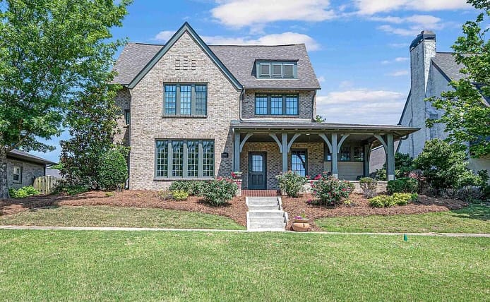 Post 6 by @restylehome on Instagram (carousel)