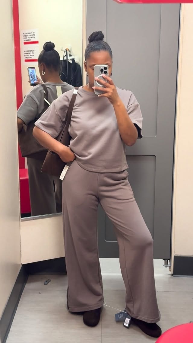 Post 2 by Jannique Mosely on Instagram (video)