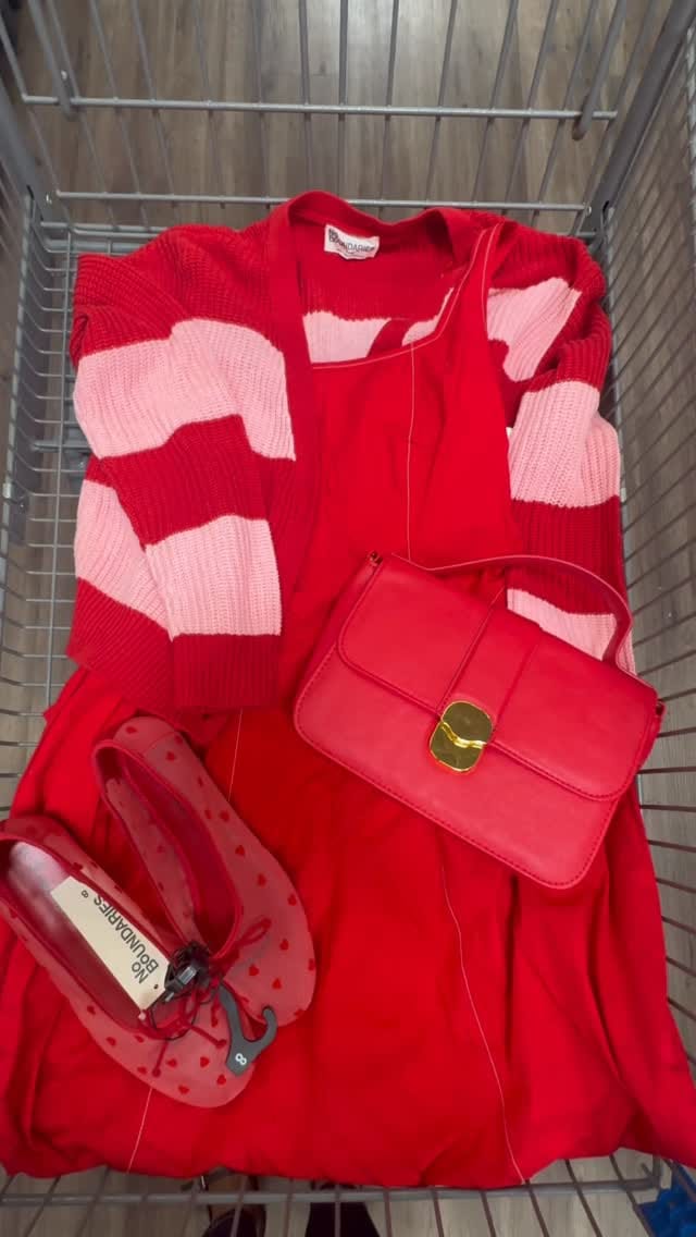 Post 6 by Jannique Mosely on Instagram (video)
