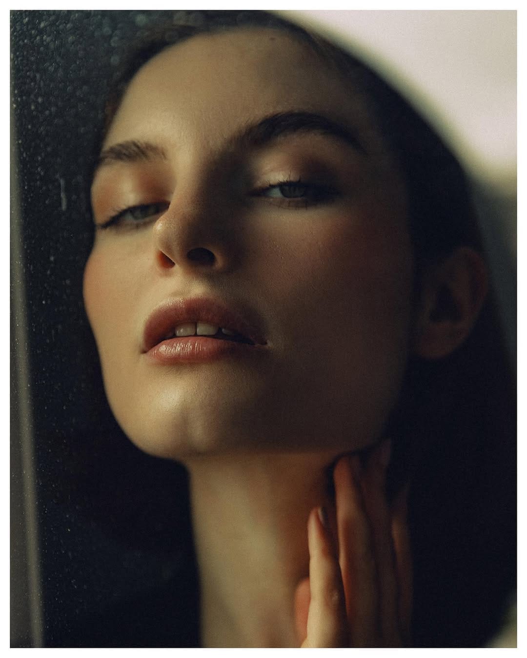 Post 10 by Denys Schelfhaut on Instagram (carousel)