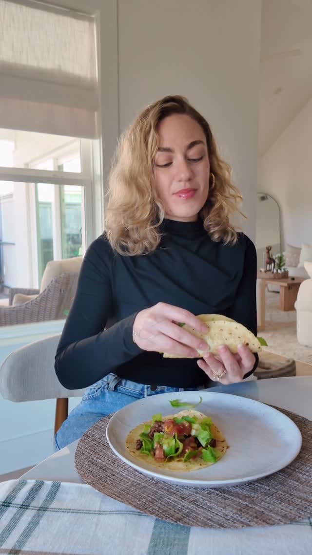 Post 6 by Buse Kamci on Instagram (video)