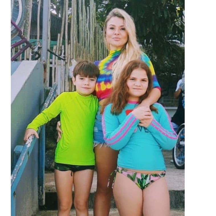 Post 6 by Fred Julio & Família on Instagram (image)