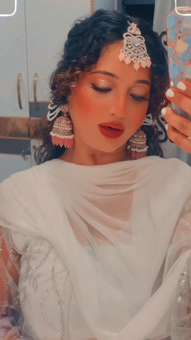 Post 6 by hena khan ✈️ on Instagram (video)