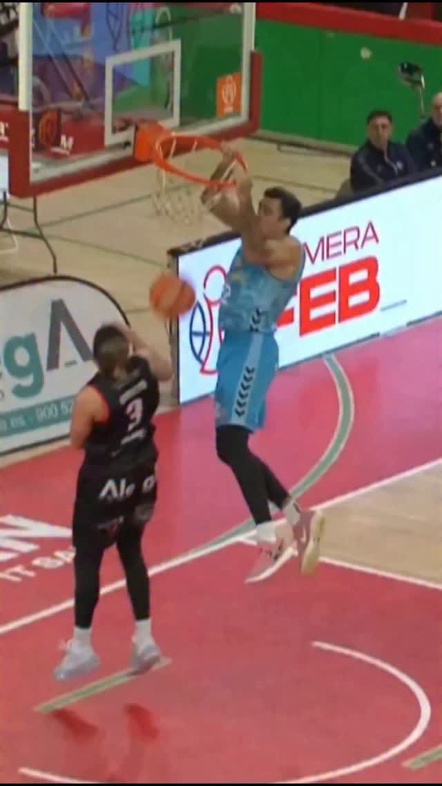 Post 10 by Juampi Vaulet on Instagram (video)