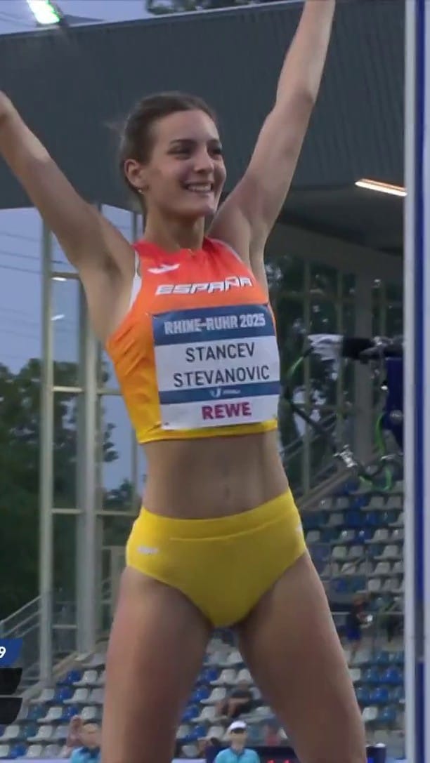Post 10 by Una Stancev Stevanovic on Instagram (video)