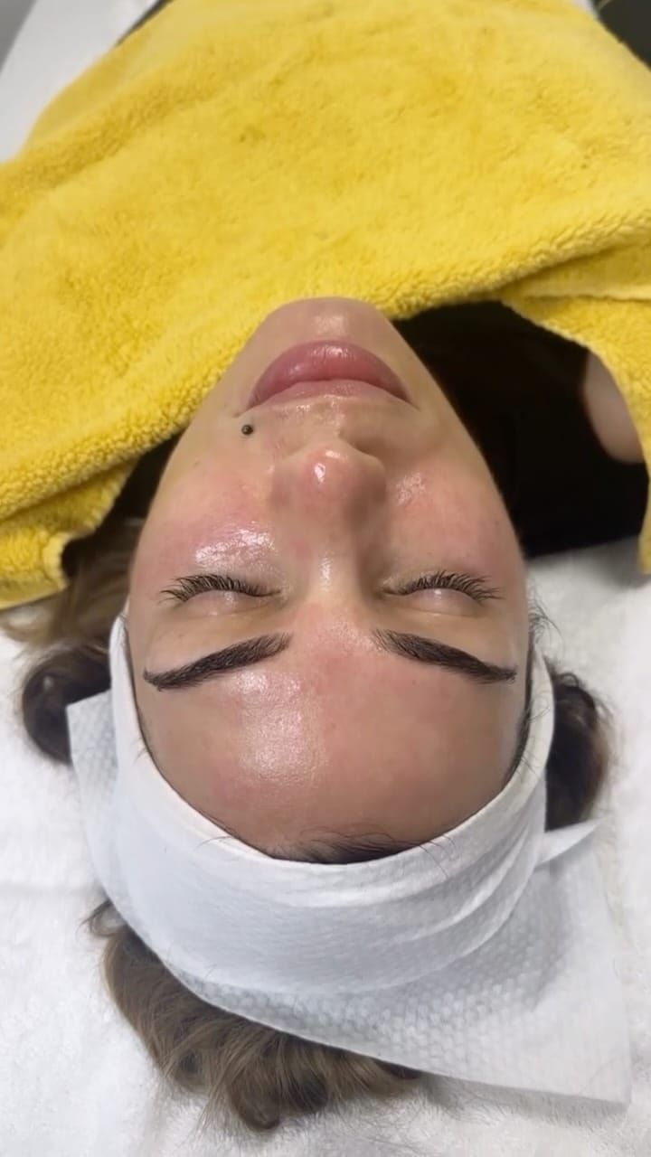 Post 9 by Kiraz Kosmetik on Instagram (video)