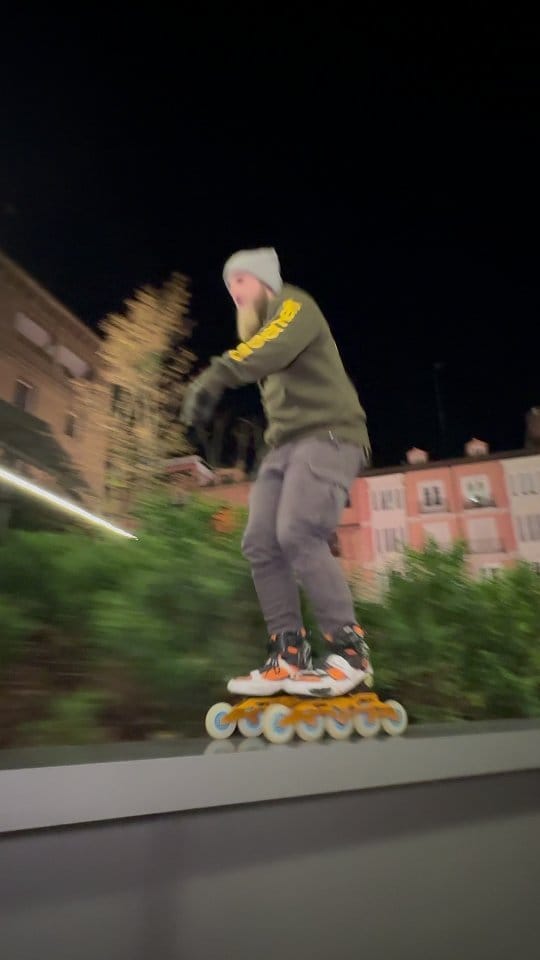 Post 10 by RollerStore on Instagram (video)