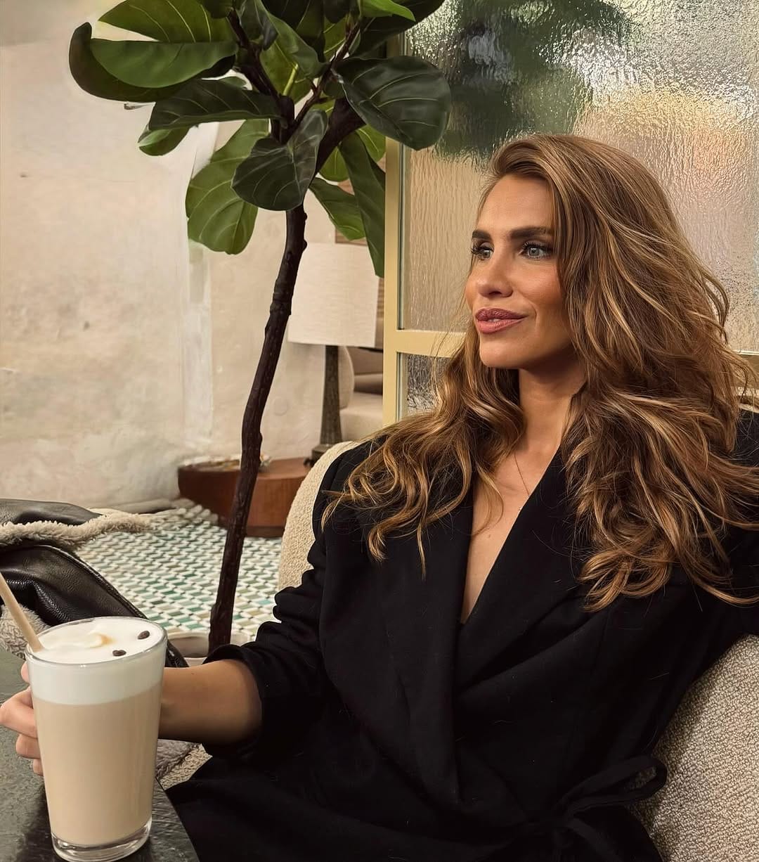 Post 2 by Ludivine Grosjean on Instagram (image)