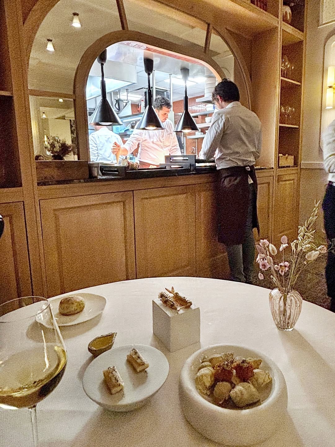 Post 2 by Chantal Descazeaux on Instagram (carousel)