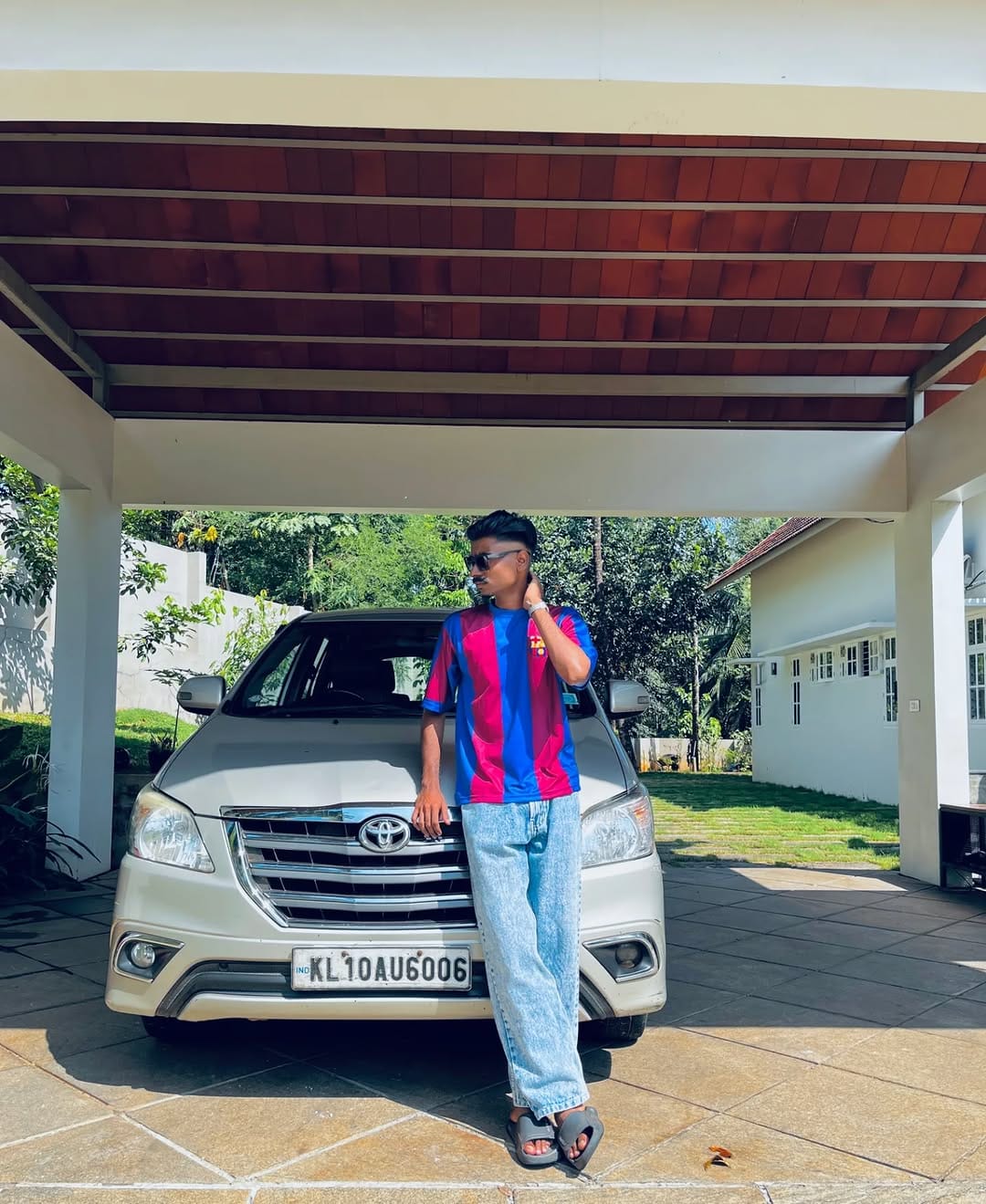 Post 7 by 𝗠𝗔𝗟𝗗𝗜𝗡𝗜 on Instagram (image)