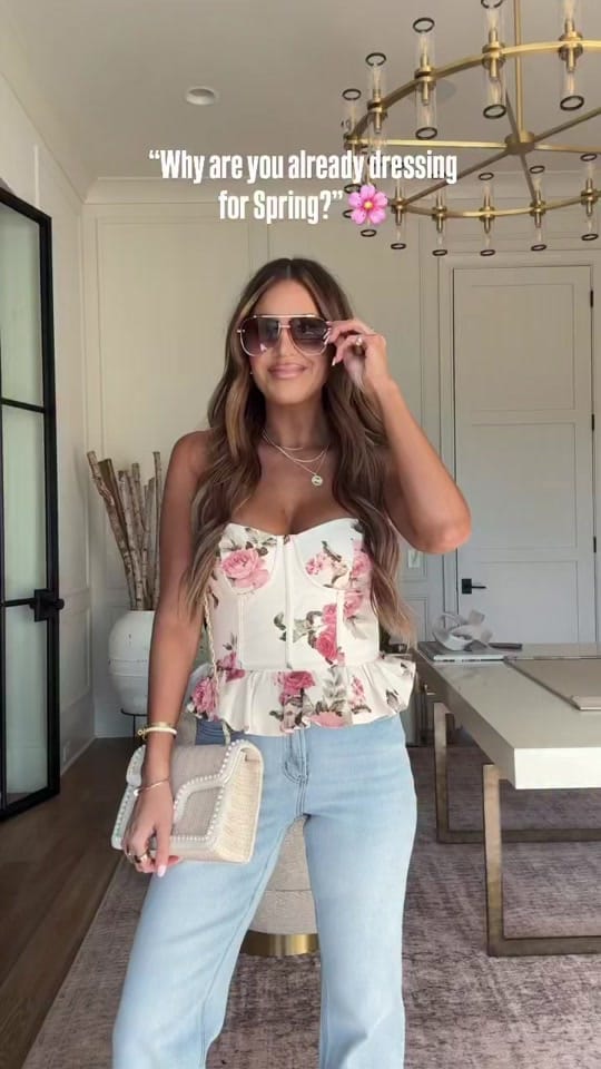 Post 2 by Hollie Woodward on TikTok (video)